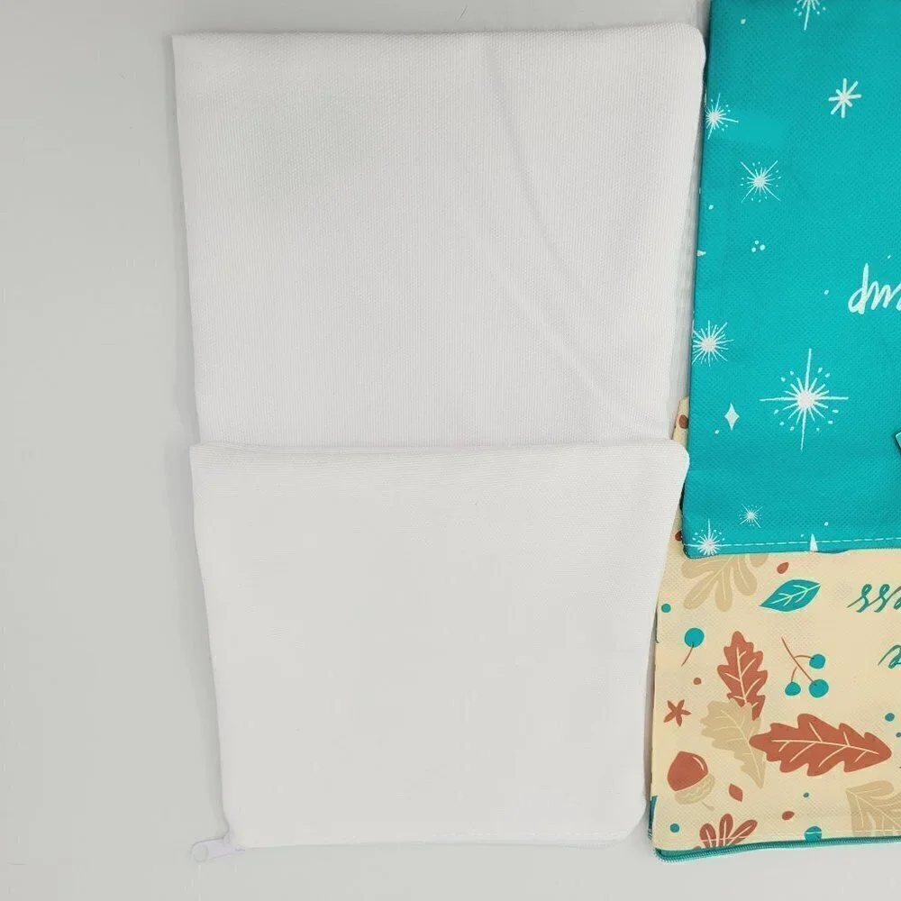 4 New Thrive & Dr. Brandt Cosmetic Bags